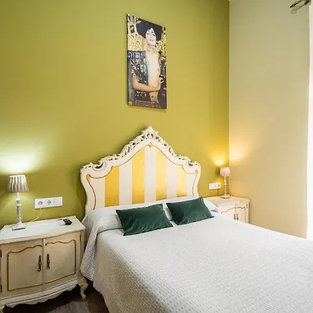 Caleta Apartment *