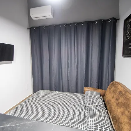 Caleta Apartment *