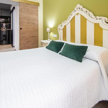 Caleta Apartment *